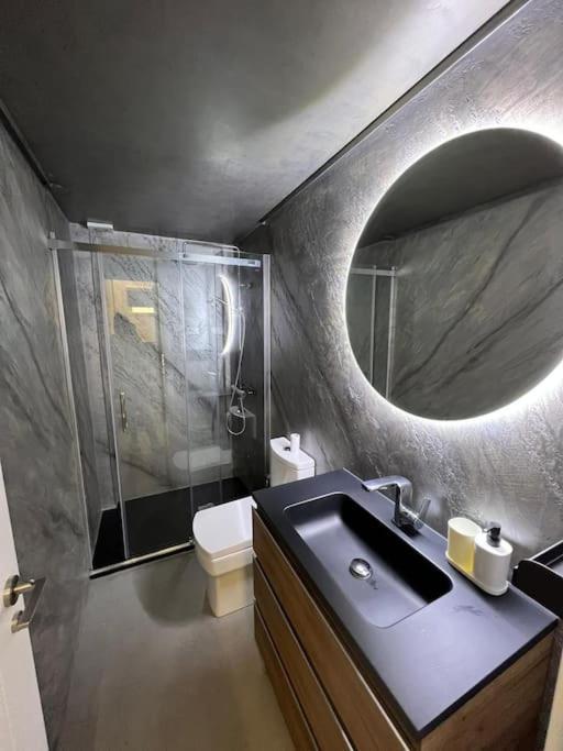 Ferienwohnung Ama Madrid Arturo Soria Duplex Exterior foto
